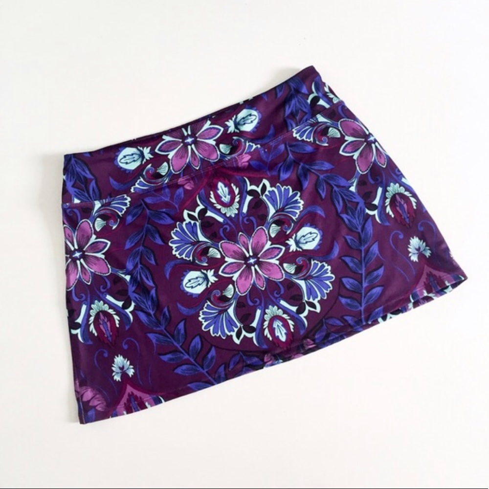 Athleta Purple Printed Powermesh CYA Skirt Medium - Picture 3 of 8
